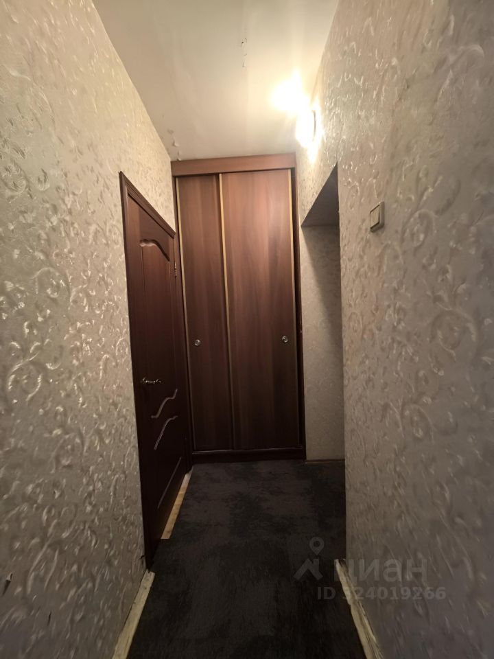 Продажа 3-комн квартиры на вторичном рынке Яснополянская улица, 3К2