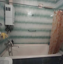 Продажа 2-комн квартиры на вторичном рынке улица Полярников,  д. 8