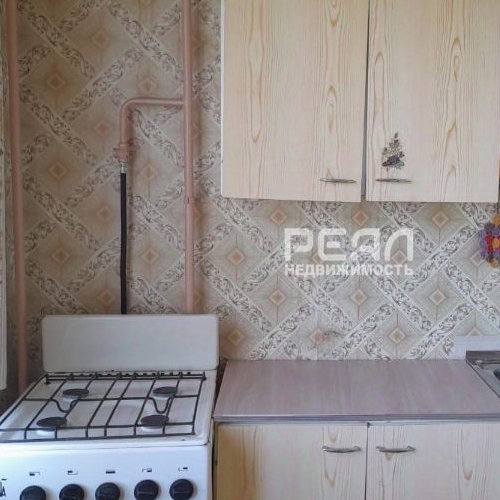 1-комн квартира Коммунар г., улица Бумажников, 7