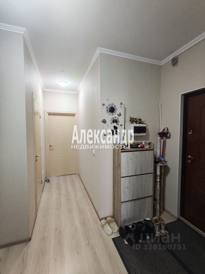 Продажа 2-комн квартиры на вторичном рынке пос. Янино-1, улица Ясная, 11к5