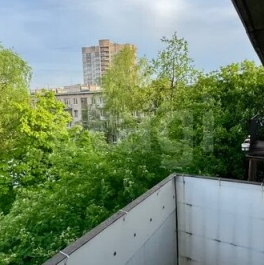 Продажа 2-комн квартиры на вторичном рынке Металлистов пр-кт,  д. 61 к1