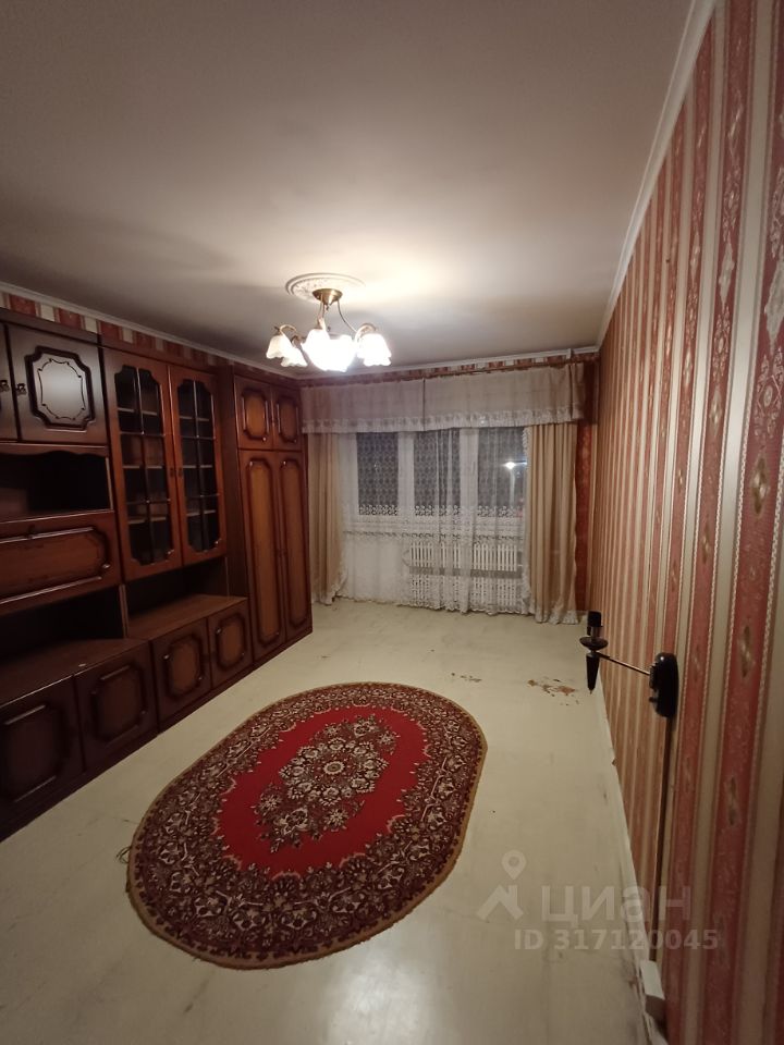 Продажа 2-комн квартиры на вторичном рынке с. Софьино, 17