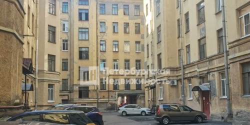 5-комн квартира Монетная Б. ул,  д. 23