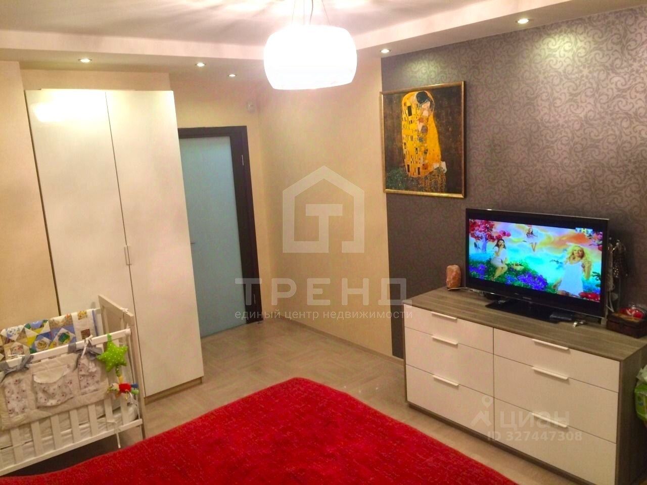 Продажа 2-комн квартиры на вторичном рынке Учительская улица, 18к1