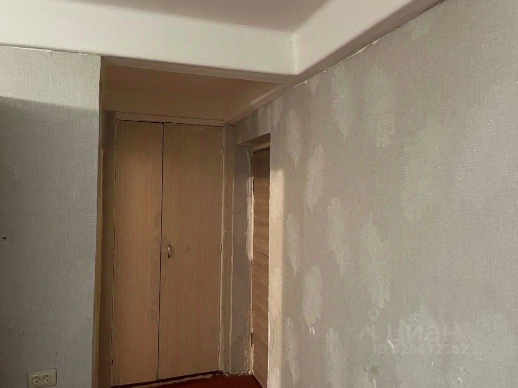 Продажа 3-комн квартиры на вторичном рынке Будапештская улица, 12