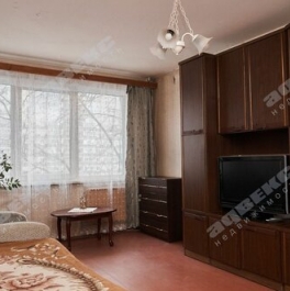 Продажа 1-комн квартиры на вторичном рынке Брянцева ул,  д. 12