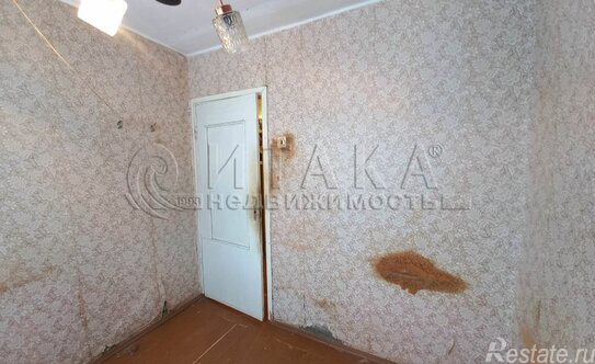 Продажа 4-комн квартиры на вторичном рынке Бокситогорский район, , Пикалево, мкр 6-й,  д. 13