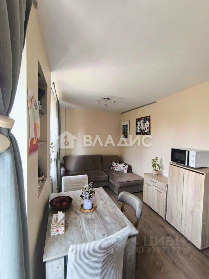 Продажа 1-комн квартиры на вторичном рынке улица Новаторов, 30К1