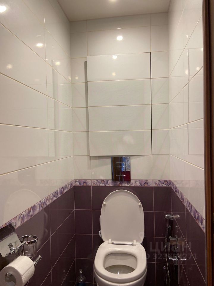 Продажа 3-комн квартиры на вторичном рынке улица Авиаторов, 20