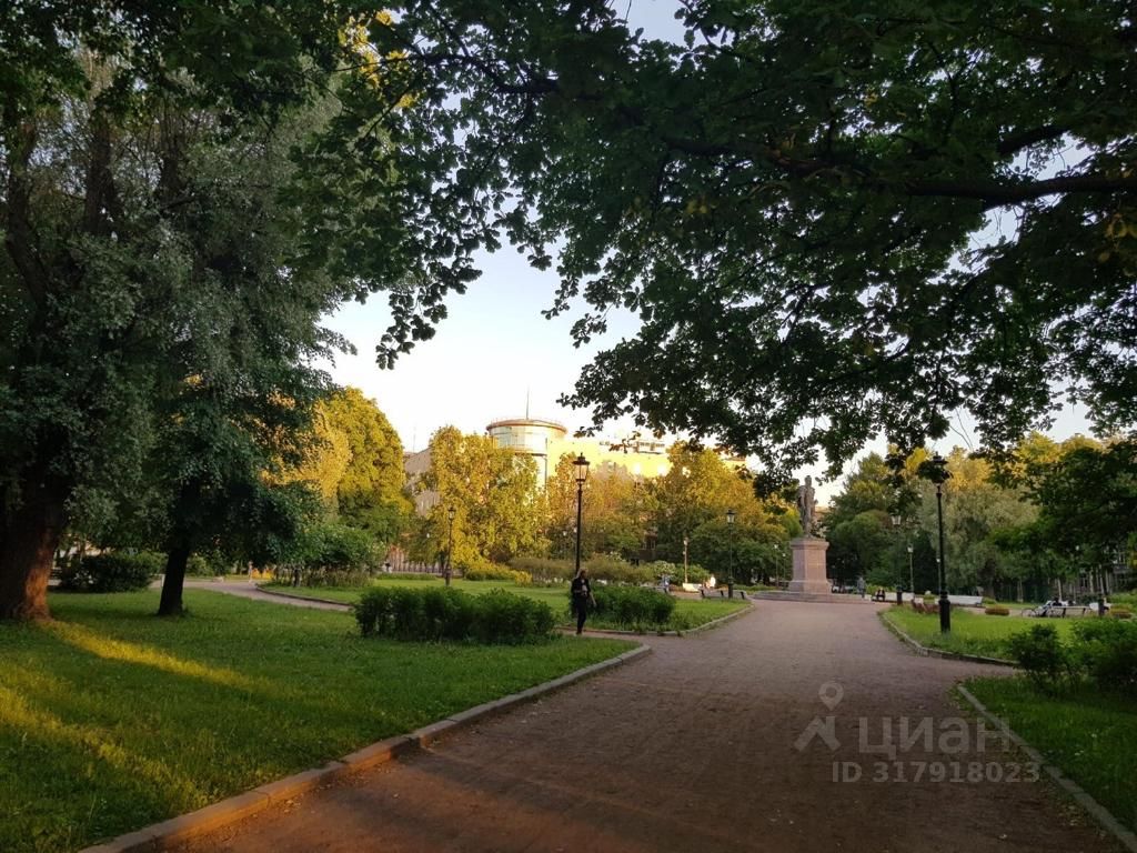 Продажа 2-комн квартиры на вторичном рынке 3-й мкр, Звенигород, 9