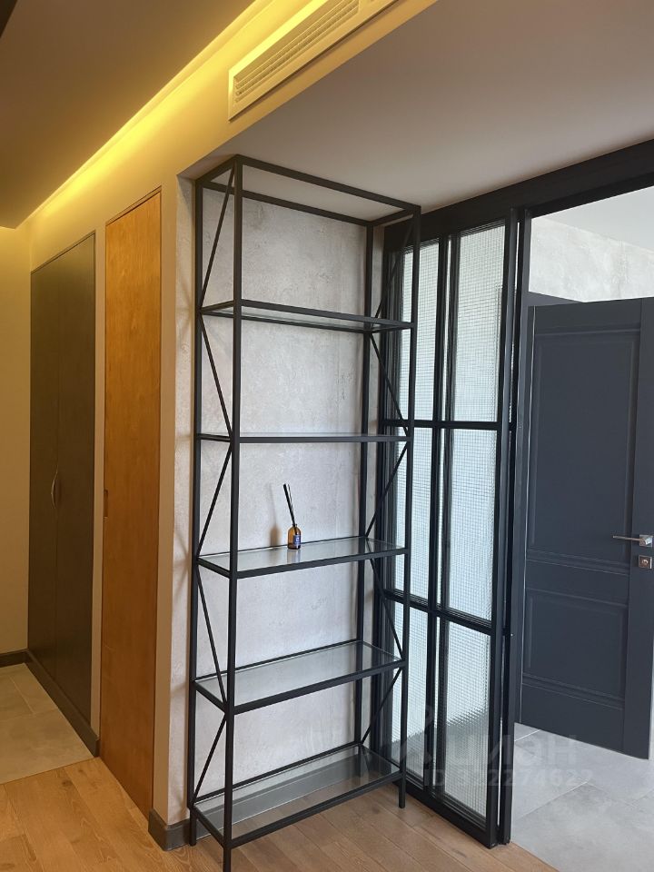 Продажа 4-комн квартиры на вторичном рынке Флотская улица, 7к1