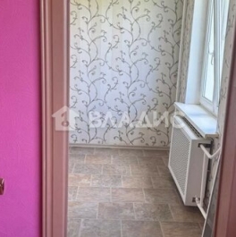 Продажа 2-комн квартиры на вторичном рынке Барыбино, Южная улица,  д. 15