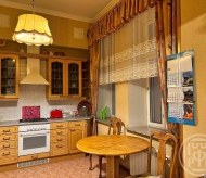 Продажа квартиры на вторичке Большая Зеленина ул. ,  д. 13