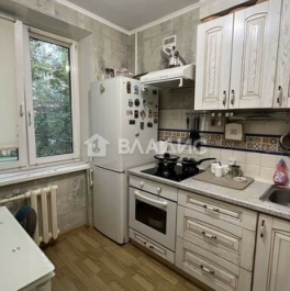 Продажа 2-комн квартиры на вторичном рынке улица Архитектора Власова,  д. 11 к4