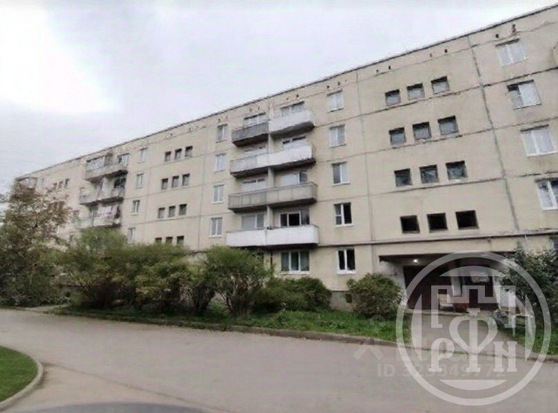 Продажа 2-комн квартиры на вторичном рынке д. Кипень, шоссе Ропшинское, 11
