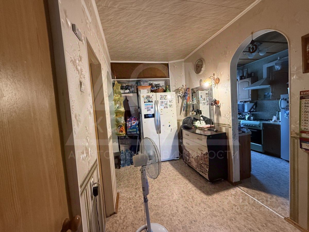 Продажа 2-комн квартиры на вторичном рынке Приозерск, Красноармейская улица, 21