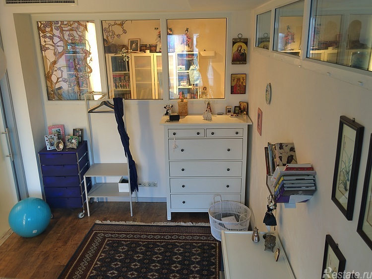 Продажа 3-комн квартиры на вторичном рынке Нежинская ул,  д. 1,  к. 4