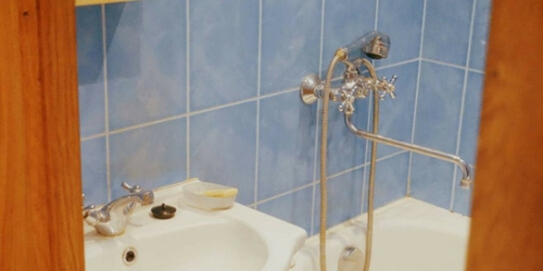 4-комн квартира ул Бурцева,  д. 11