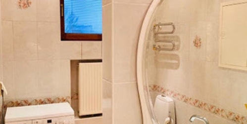 3-комн квартира Ладожская ул,  д. 8