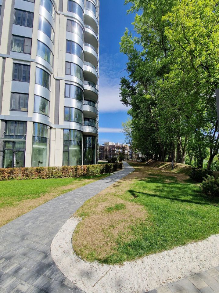 Продажа 2-комн квартиры на вторичном рынке Волоколамское шоссе, 81/2с3