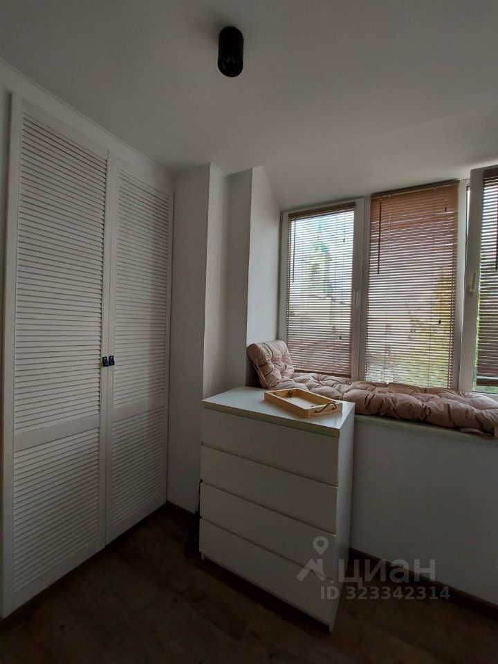 Аренда 2-комн квартиры на вторичном рынке Овчинниковская набережная, 8С1