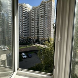 Продажа 2-комн квартиры на вторичном рынке Кастанаевская улица