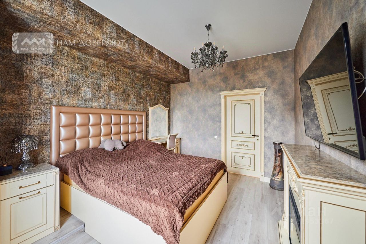 Продажа 4-комн квартиры на вторичном рынке 1-й Озерковский переулок, 5к5