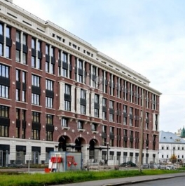 Продажа 3-комн квартиры на вторичном рынке Миргородская улица