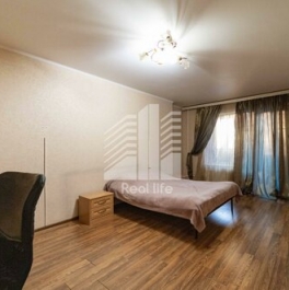 Продажа 1-комн квартиры на вторичном рынке ул Маршала Захарова,  д. 17,  к. 1