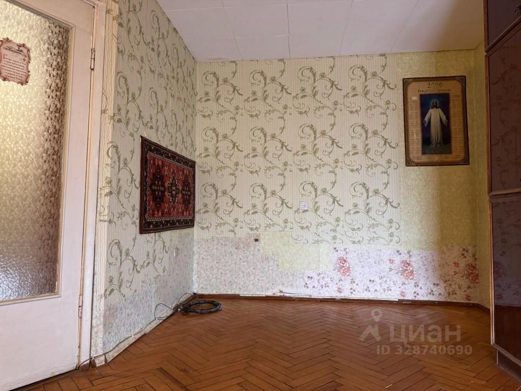 Продажа 1-комн квартиры на вторичном рынке Петергоф, Чичеринская улица, 5к1