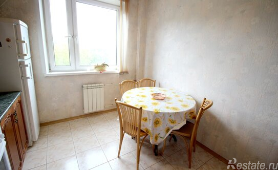 Аренда 2-комн квартиры на вторичном рынке улица Василия Петушкова,  д. 17