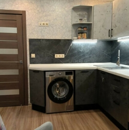 Продажа 2-комн квартиры на вторичном рынке Микрорайон А, улица Калинина,  д. 8