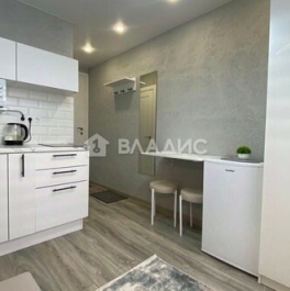 Продажа 4-комн квартиры на вторичном рынке ул Клинская,  д. 9