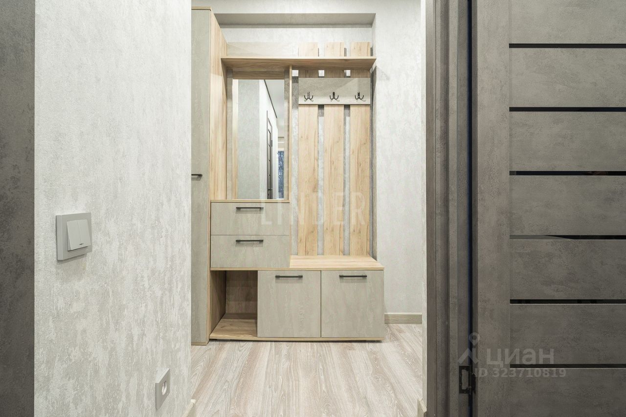 Продажа 2-комн квартиры на вторичном рынке проспект Космонавтов, 27К5