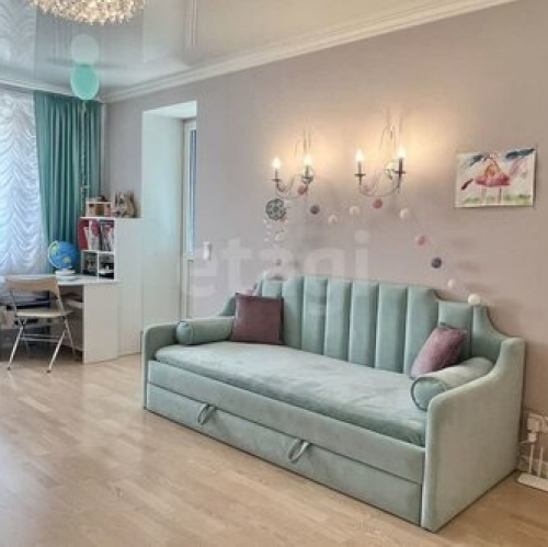 2-комн квартира Космонавтов пр-кт,  д. 61 к2