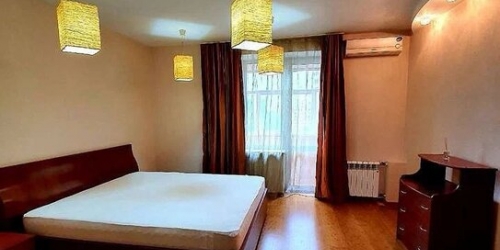 2-комн квартира улица Мастеркова,  д. 3