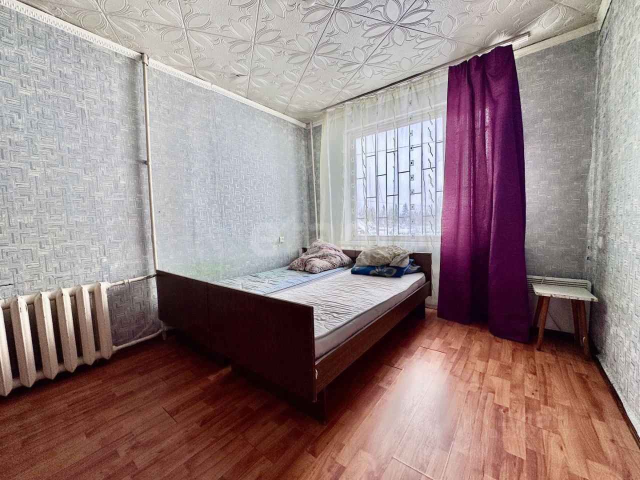 Продажа 2-комн квартиры на вторичном рынке пос. Нарынка, улица Лесная, 5