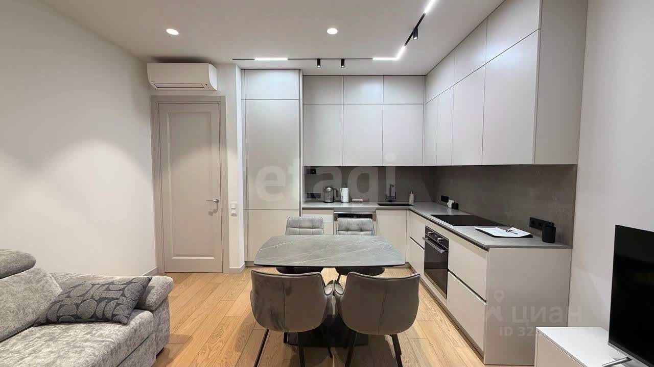 Аренда 1-комн квартиры на вторичном рынке Нежинская улица, 5к2