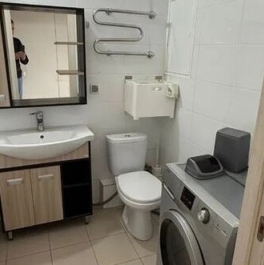 Продажа 1-комн квартиры на вторичном рынке улица Александры Монаховой