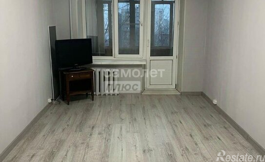 Продажа 2-комн квартиры на вторичном рынке улица Багрицкого,  д. 51