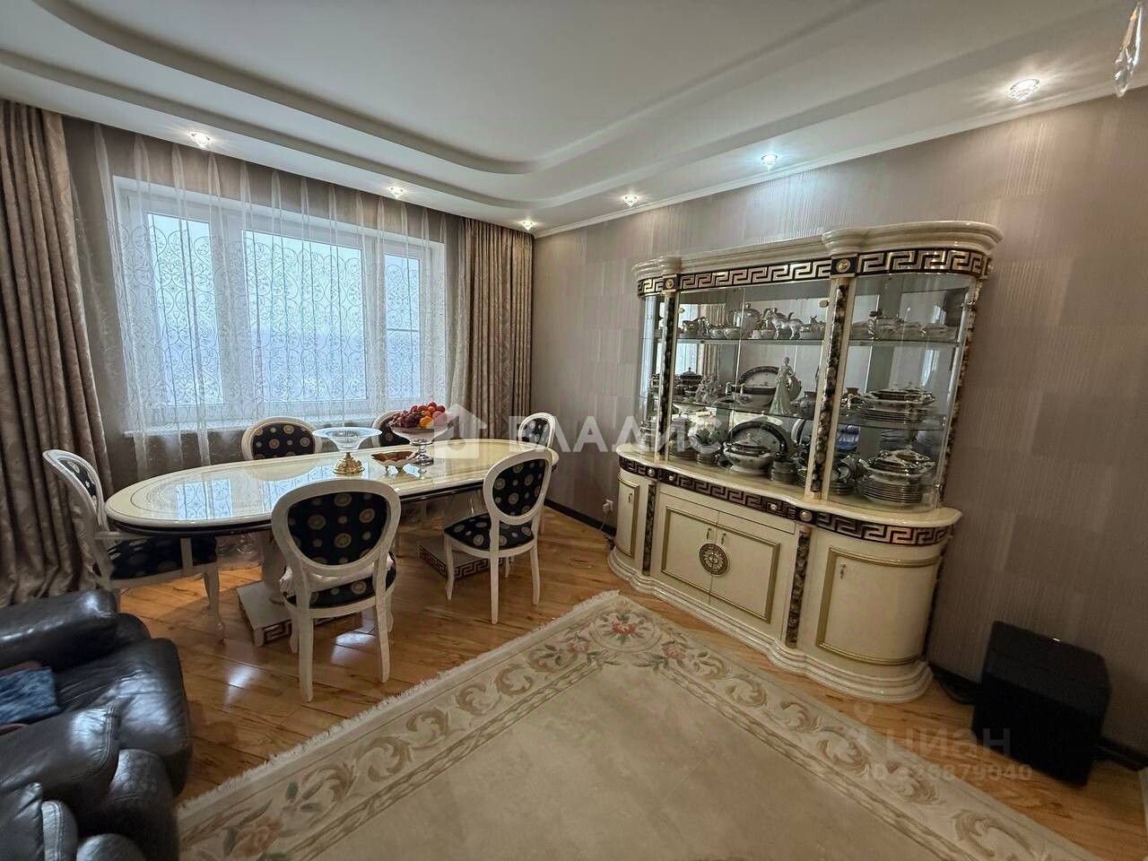 Продажа 3-комн квартиры на вторичном рынке Курганская улица, 3