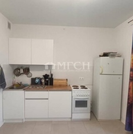 Продажа 1-комн квартиры на вторичном рынке ул Совхозная,  д. 10А,  к. 1