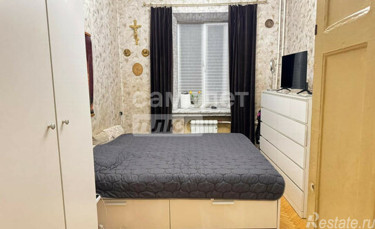 Продажа 2-комн квартиры на вторичном рынке улица Климашкина,  д. 24