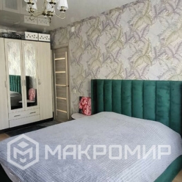 Продажа 2-комн квартиры на вторичном рынке Дальневосточный пр-кт,  д. 72