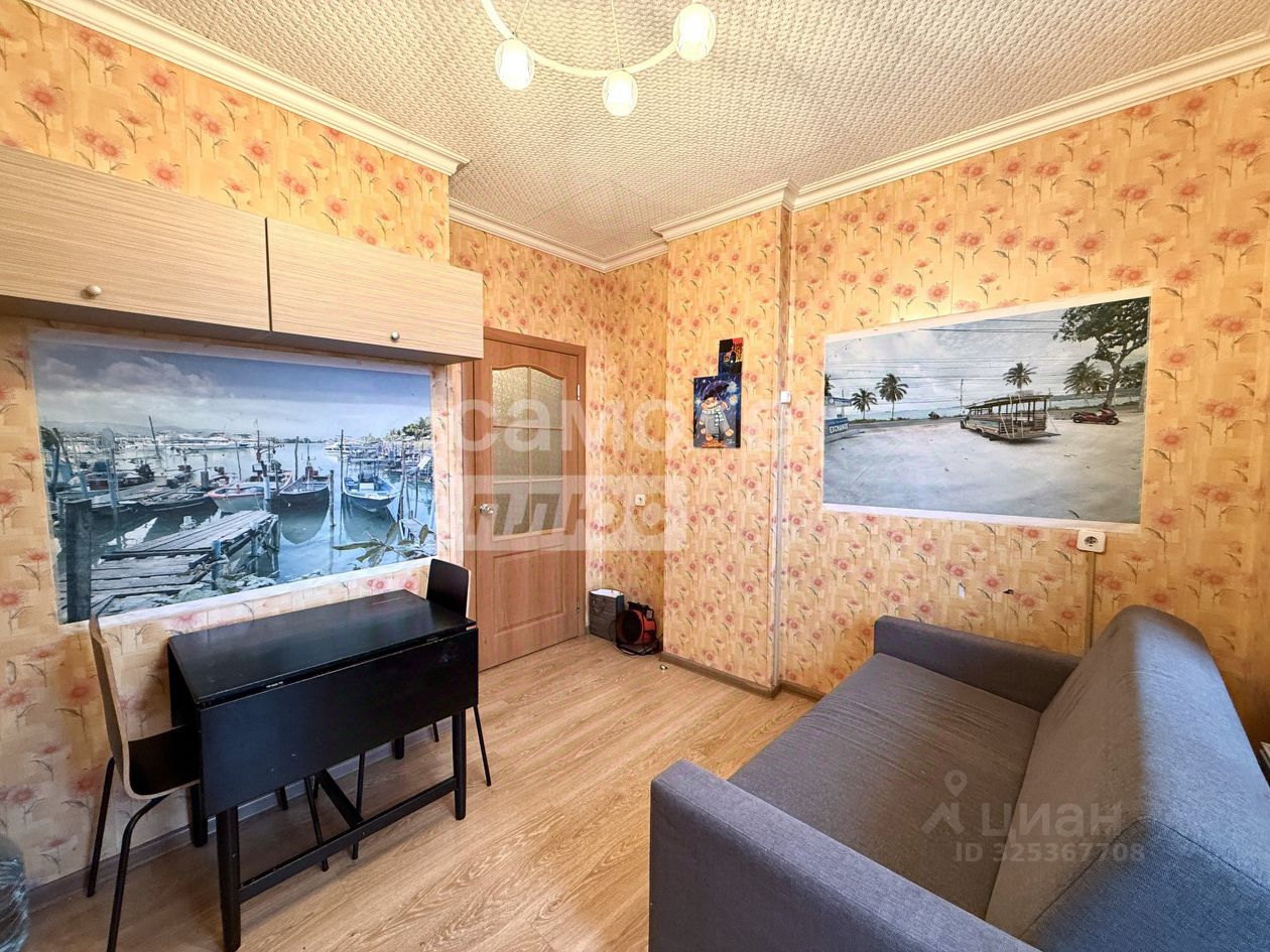 Продажа 1-комн квартиры на вторичном рынке Химки, улица Калинина, 7