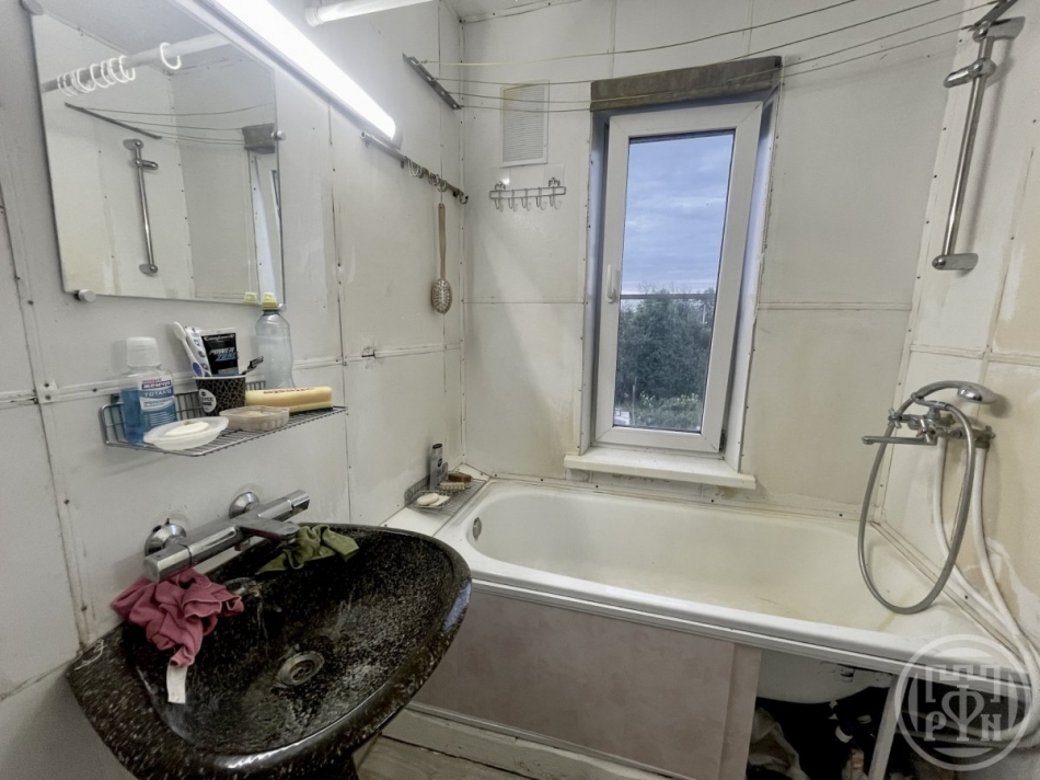 Продажа дома Ульяновка пос.