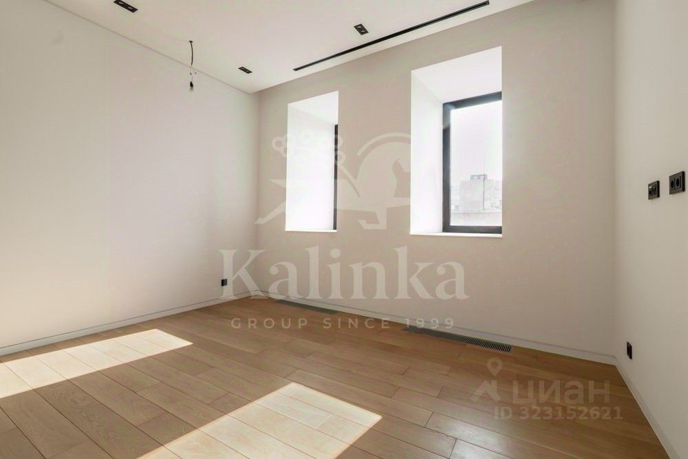 Продажа 2-комн квартиры на вторичном рынке Зубовская улица, 7