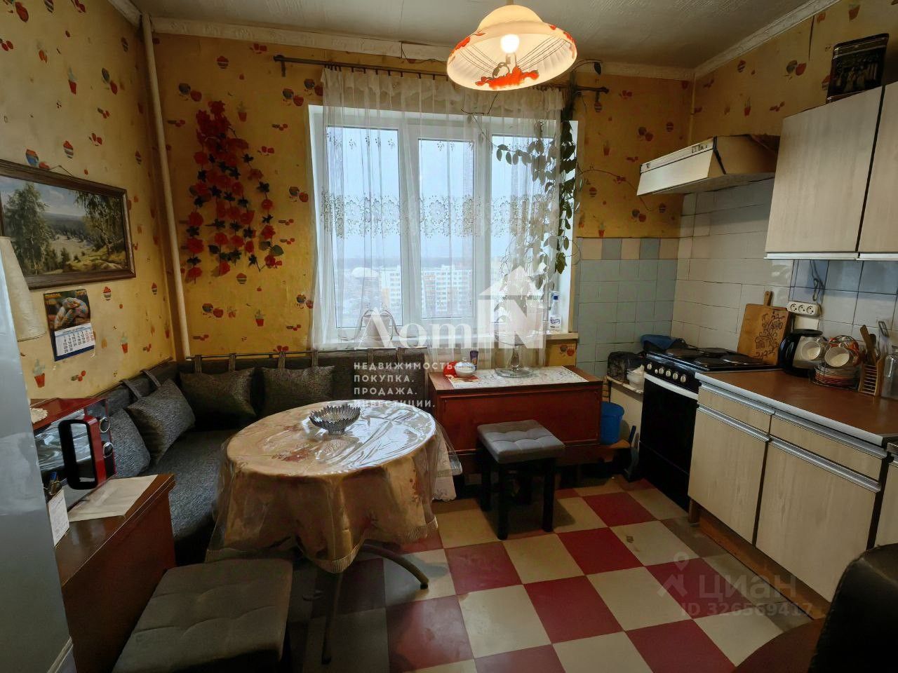 Продажа 3-комн квартиры на вторичном рынке Белградская улица, 8К1