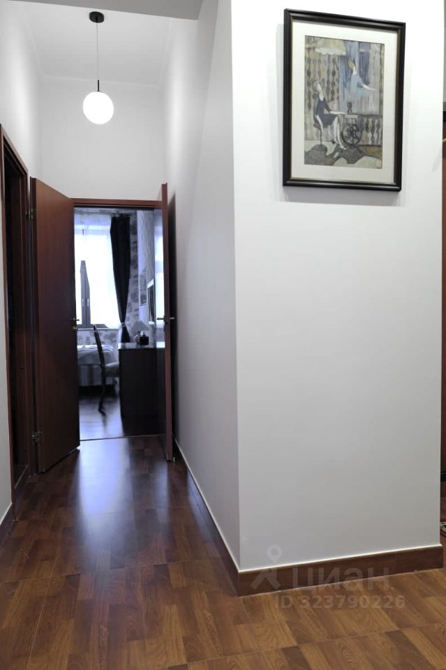 Аренда 2-комн квартиры на вторичном рынке Хлебный переулок, 9