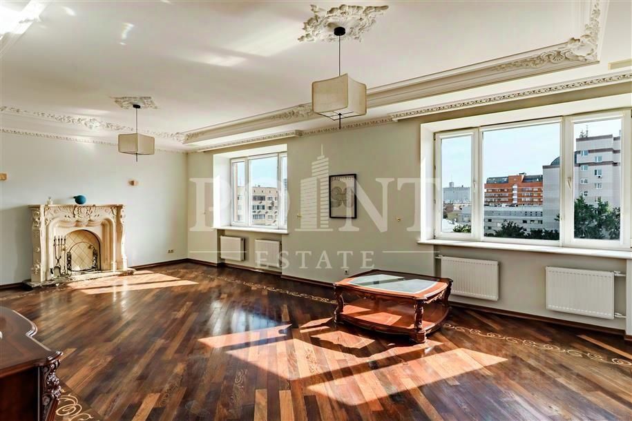 Продажа 6-комн квартиры на вторичном рынке Столярный переулок, 2